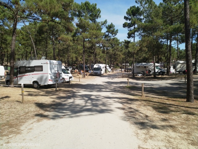  View of the parking area of ​​the motorhomes