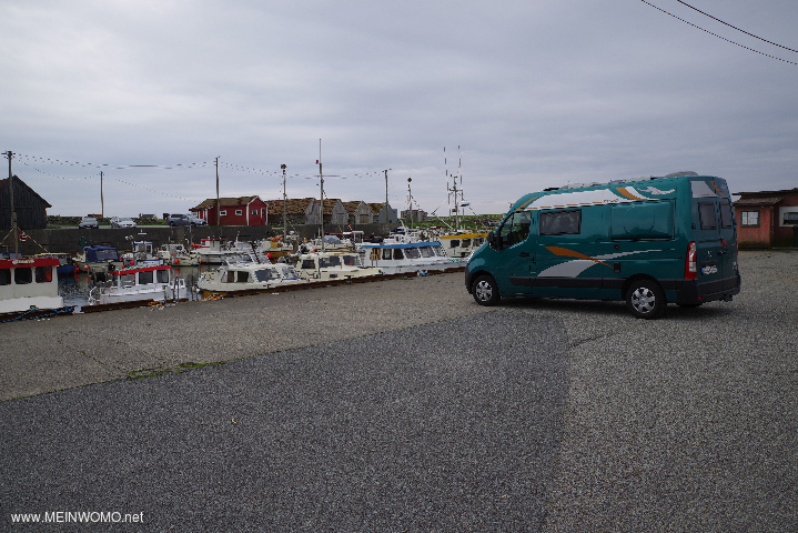  Parking sur le port dObrestad