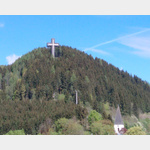 Blick vom Veitscher Friedhof zum Pilgerkreuz