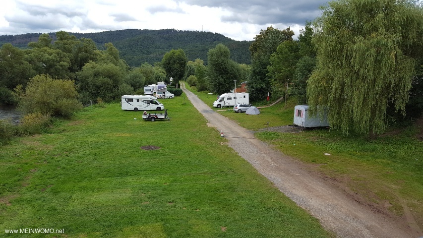 Der Campingplatz von der Fuldabrcke aufgenommen.