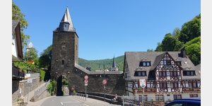 Das Steeger Tor mit Stadtmauer