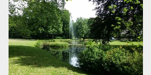 Der Schlosssee im Branitzer Park.