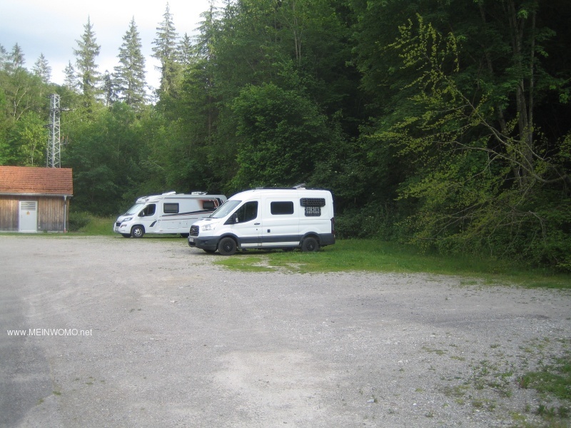 Parking in front of the restaurant