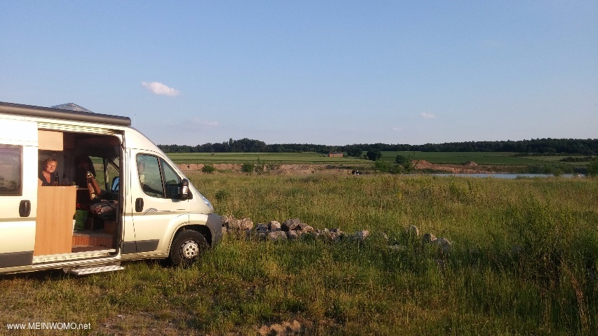  I slutet av parkeringsplatsen