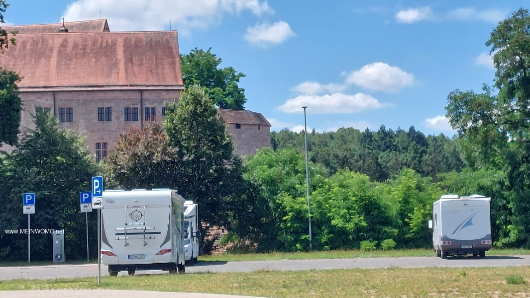 With a view of the castle disposal and space free