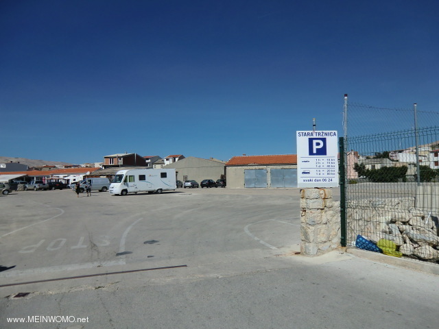  Parking pour camping-cars