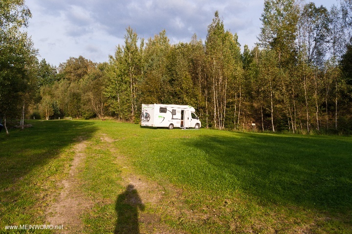  Space for campers, caravans