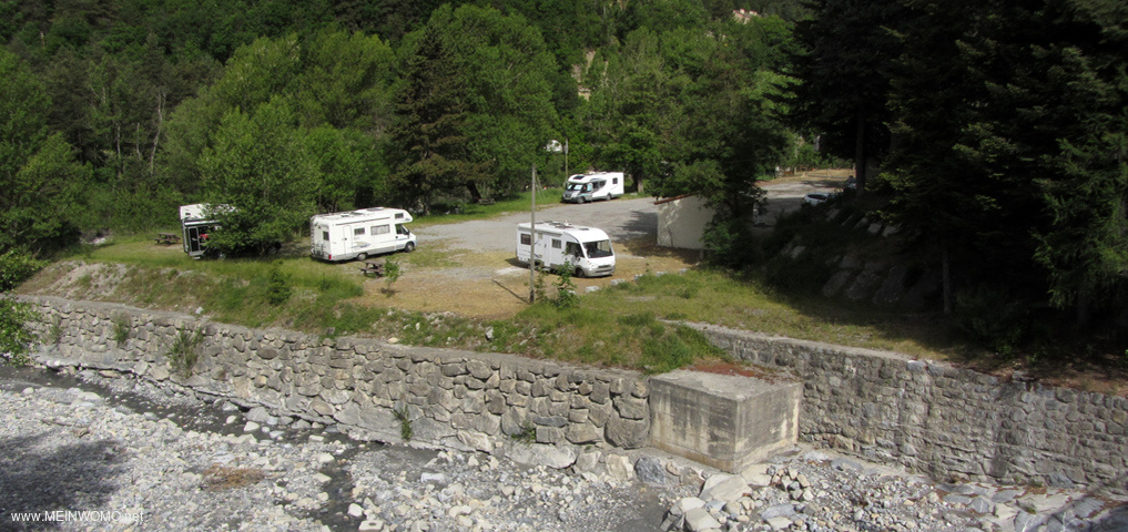  The pitch in Guillaumes - View from the Bridge of the May 2015 virtually waterless river Tubi, a l ...