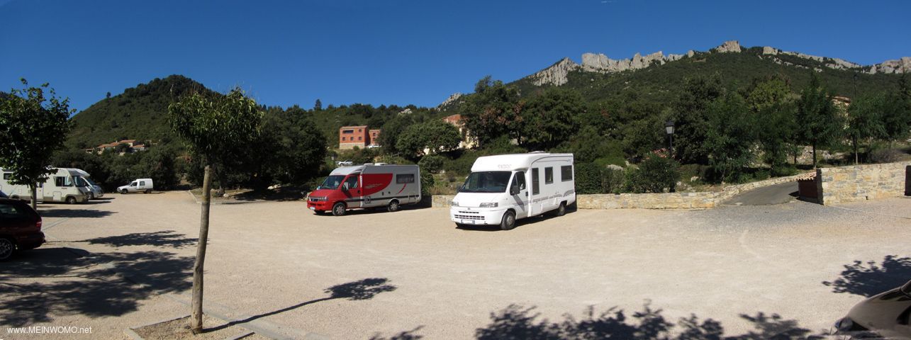  Pitch Duilhac-sous-Peyrepertuse, of course, you have a wonderful view of the ruins of the Cathar..  ...