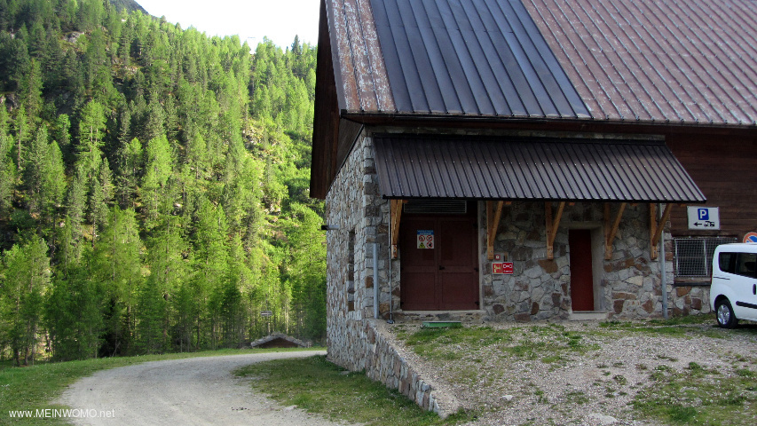  At the pitch Weibrunnsee;.  the photo refers to the parking lot signposted for campers, which is l ...