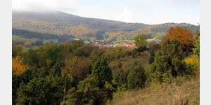 Blick aus dem Karstgebiet der Hielcher zurck nach Frankershausen.