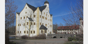 Das als Hotel umgebaute Wasserschloss Klaffenbach am Rande von Chemnitz.