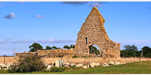 Die Reste der ehemals grten Kapelle lands. Sie wird mit der heiligen Birgitta in Verbindung gebracht, soll aber keltischen Ursprungs sein.