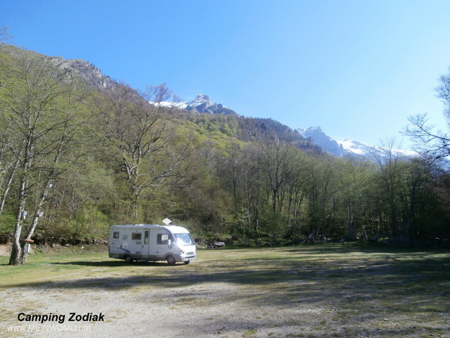 terrain de camping Zodiak