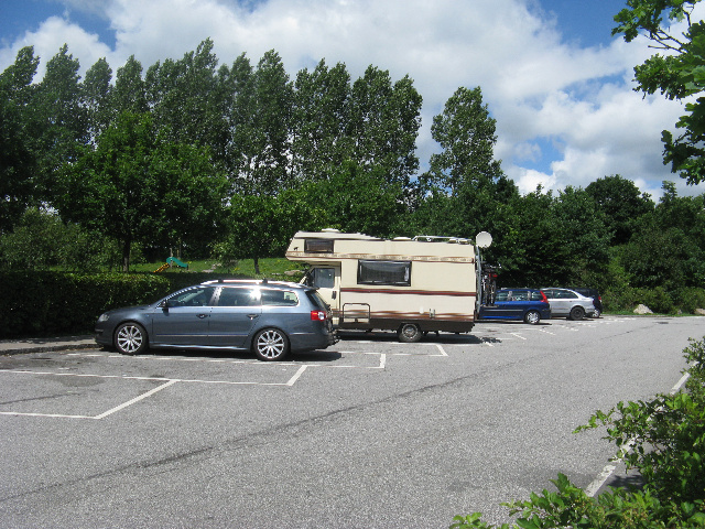  Parking space for cars and camper