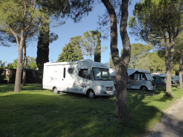  Camping Campeggio Toscolano / Lombardie Emplacements fin Avril 2016