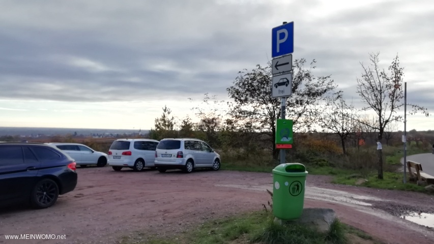 Parkplatz nur fr PKW