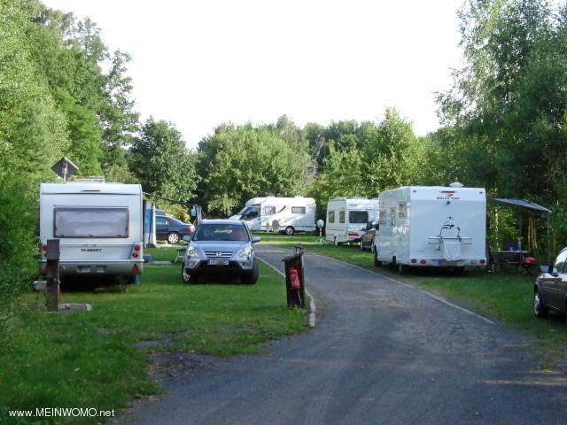  Camping Platzermhle - Une des terrasses avec des carrs