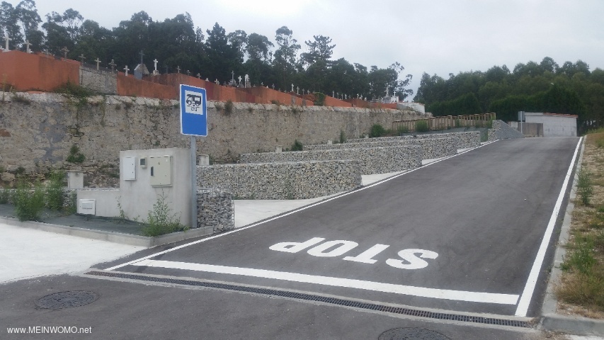  Parking space seen from the lower driveway  