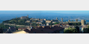 Montalcino, von Westen aus gesehen