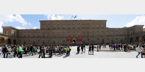Vorderseite des Palazzo Pitti am Ostersonntag 2018