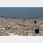 Blick vom Montjuic auf Gaudis Kathedrale , Avinguda del Castell, 199, 08038 Barcelona, Spanien