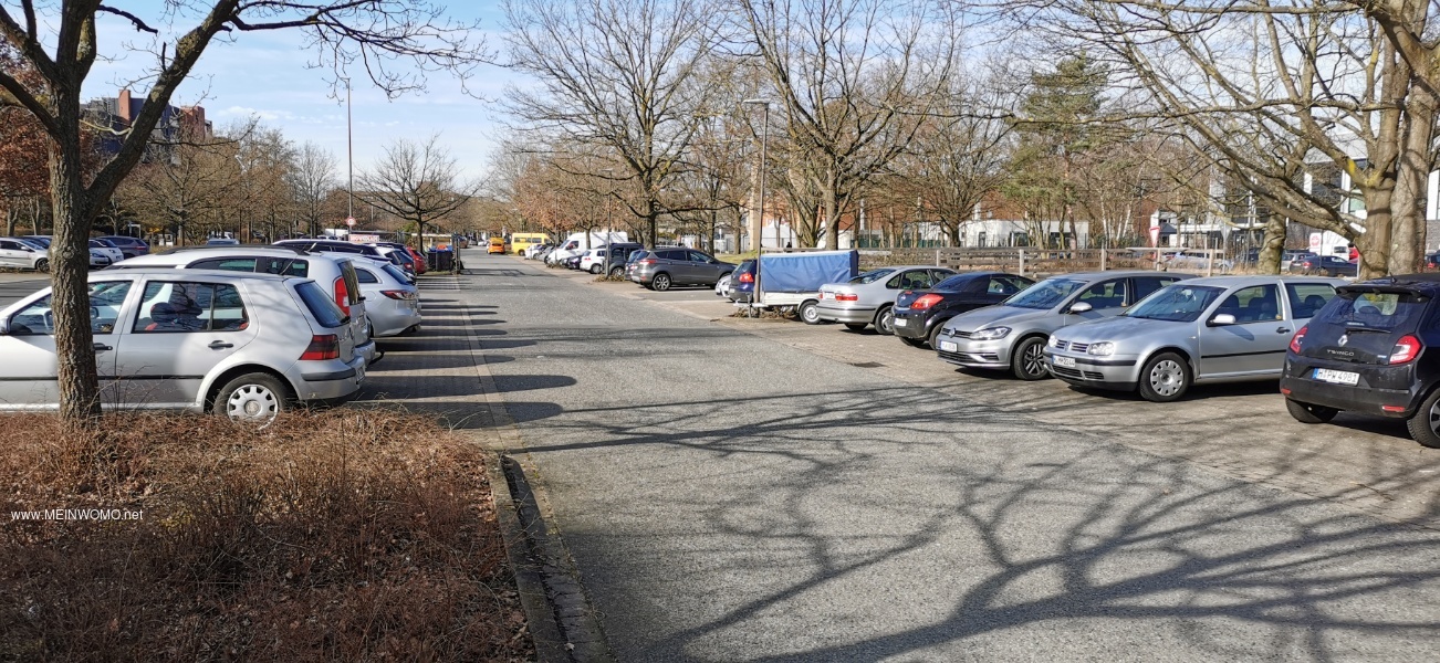 Parking dans la Konrad-Adenauer-Strasse