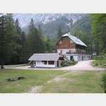 Berghtte Aljazev-Dom im Triglav-Nationalpark (Julische Alpen) Slowenien