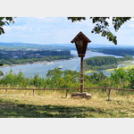 Rochuskreuz mit Blick ber den Rhein
