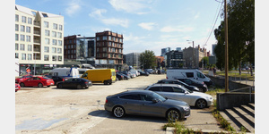 Groer Parkplatz, auch fr Wohnmobile, ganztags auch zum bernachten