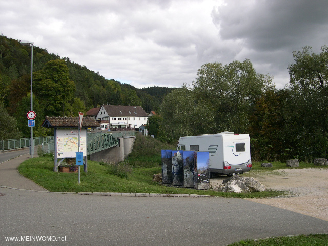  The parking lot at the Danube bridge, information board Gutenstein