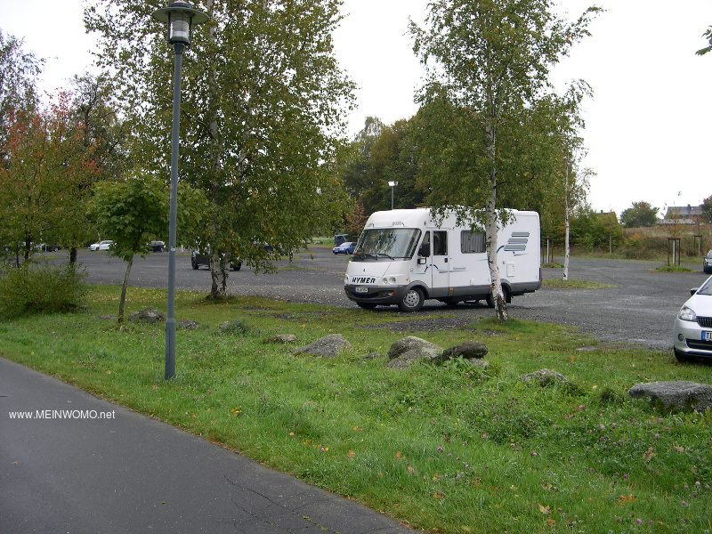  Il parcheggio di Weienstdter See, di fronte al percorso circolare intorno al lago