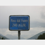 Der Pass heit auch Ofenpass und berschreitet die Grenze von der Schweiz nach Italien