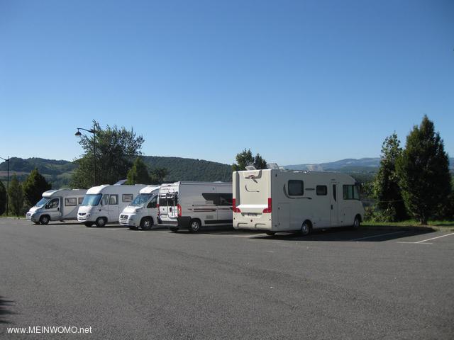  2014/09/01 Roquefort - parkeringsplats 
