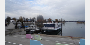 Bootshafen Kreuzlingen. Fhrverbindungen nach Konstanz und Meersburg