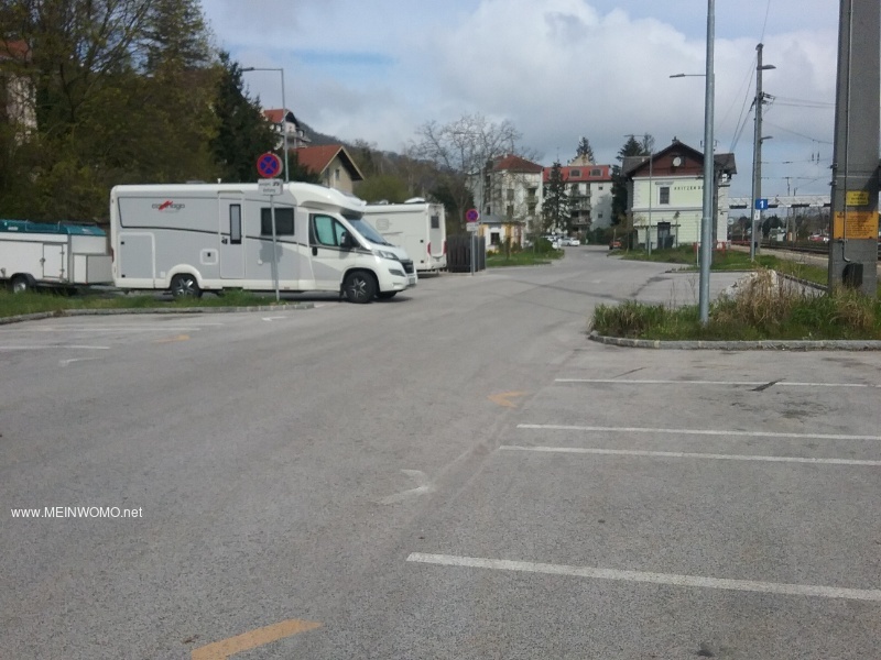 4 reserved spaces for mobile homes 