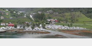 Campingplatz Geiranger vom Fjord aus