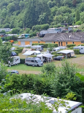 Place de parking en position surleve