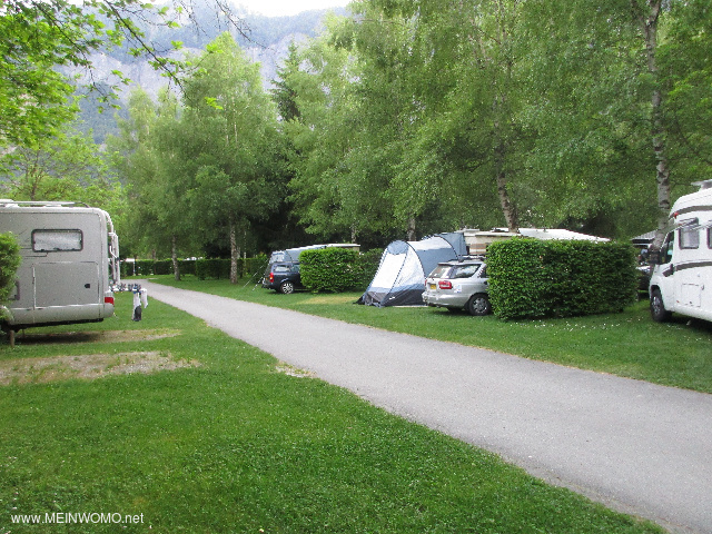 Le Bourg dOisans / Camping Le Colporteur im Juni 2017