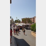 Wochenmarkt in Port Grimaud 
