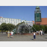 Der Brunnen des Neptun, Begasbrunnen vor der Marienkirche
