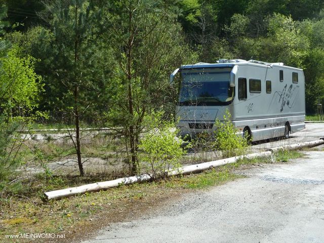  View of a part of the SP, with greater parked camper.