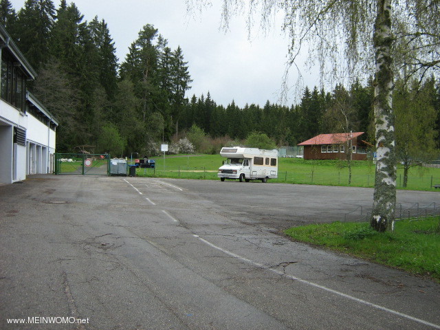 09111255-Loeffingen parkeerplaats bij het bosbad