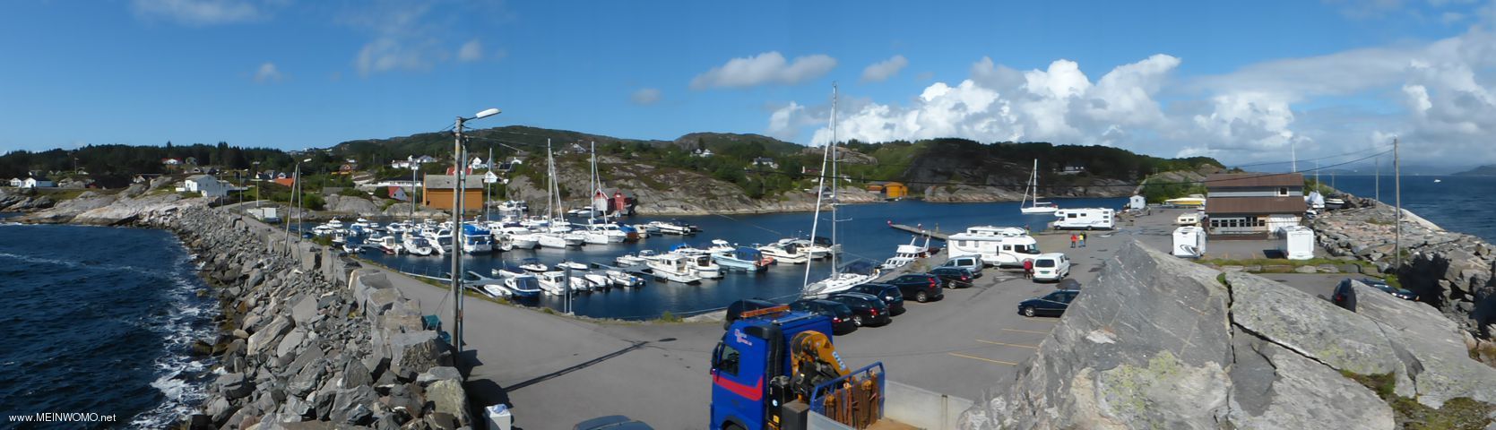  Panoramic views over the harbor.
