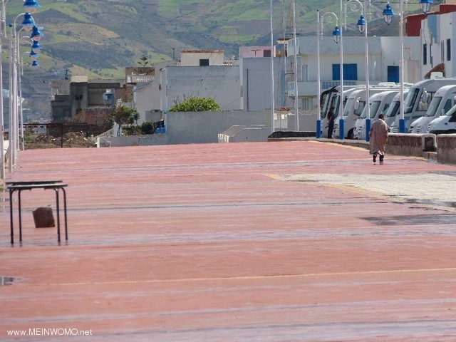  Piazzola Oued Laou dal lungomare