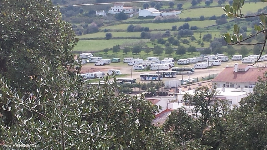  Foto genomen vanaf de tegenoverliggende heuvel