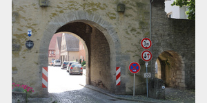 Frickenhausen Rundgang Stadttor gesperrt ,vorher parken am Strassenrand
