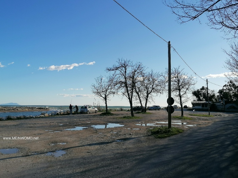 Pitch at the mouth of the Garigliano