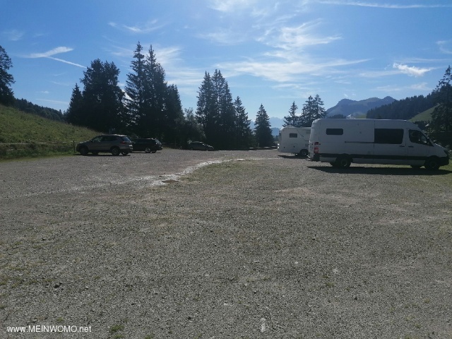 Large parking lot at the Sudelpass